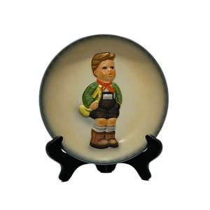 Hummel 75th Anni. 1st Annual Commemorative Statuette Plate “Hark the Herald”